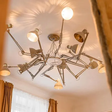 St.jacobs's Old Town 3*